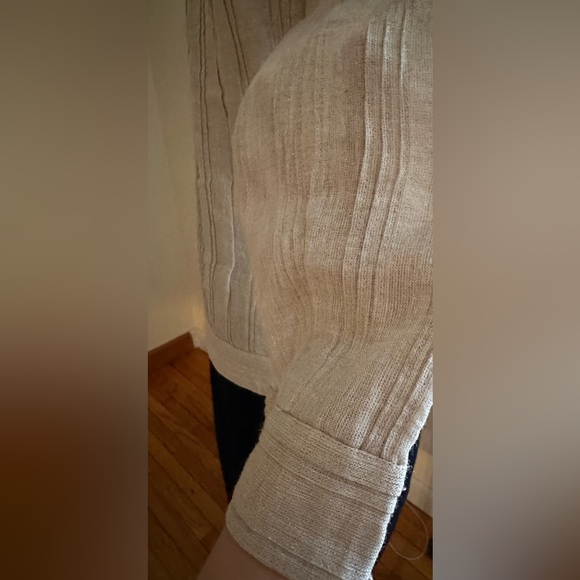 Chicos Crean W Gold Shimmer & Jewel Embellished Linen Long Sleeve Hook E… - Picture 5 of 11